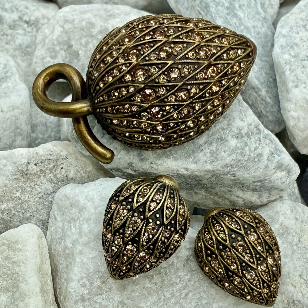 Vintage Joan Rivers Acorn Nutmeg Brooch & Clip-On Earrings Set Gold Tone Crystal